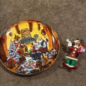 Disney Holiday Plate with Santa and Friends